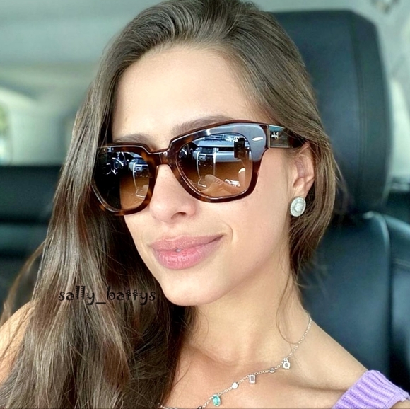 Ray-Ban (Store Display) State Street Gradient Brown Tortoise RB2186 - Picture 16 of 17